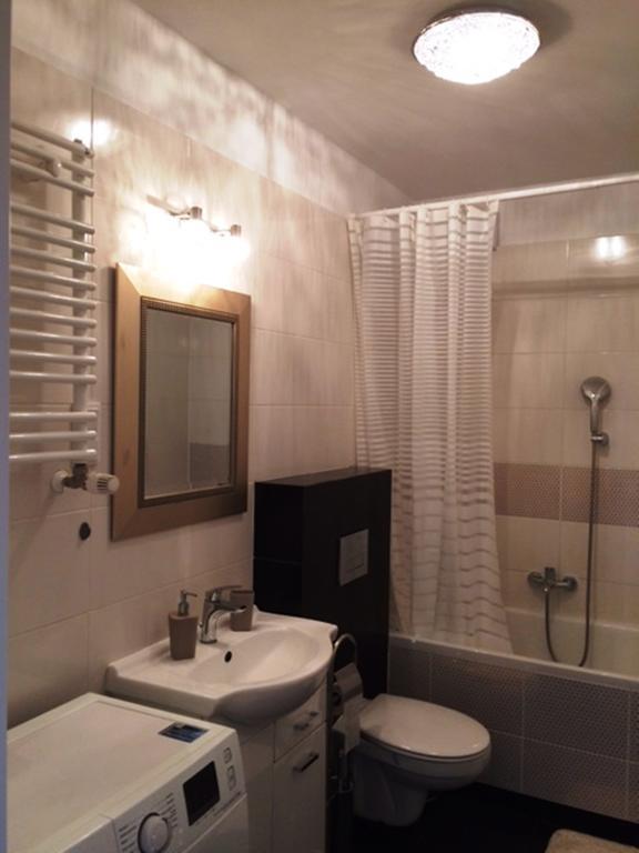 凯尔采Apartament "Cleopatra 3" Z Miejscem Parkingowym, Faktury Vat公寓 外观 照片