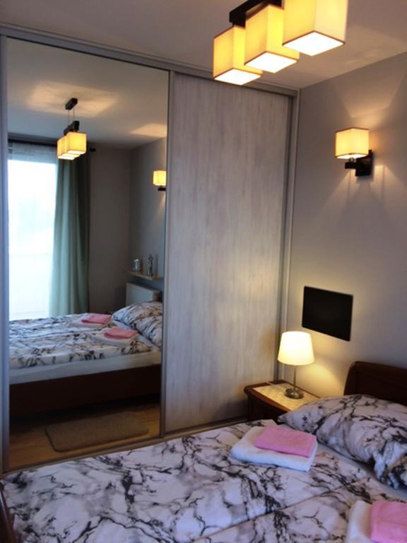 凯尔采Apartament "Cleopatra 3" Z Miejscem Parkingowym, Faktury Vat公寓 外观 照片